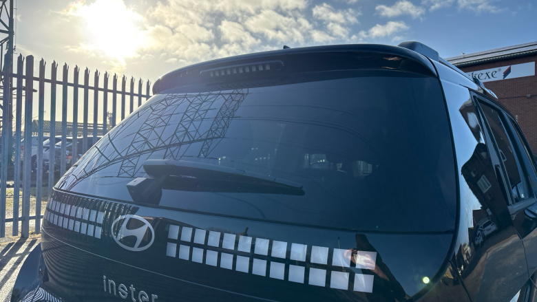 Hyundai INSTER 85kW 02 49kWh 5dr Auto Electric Hatchback